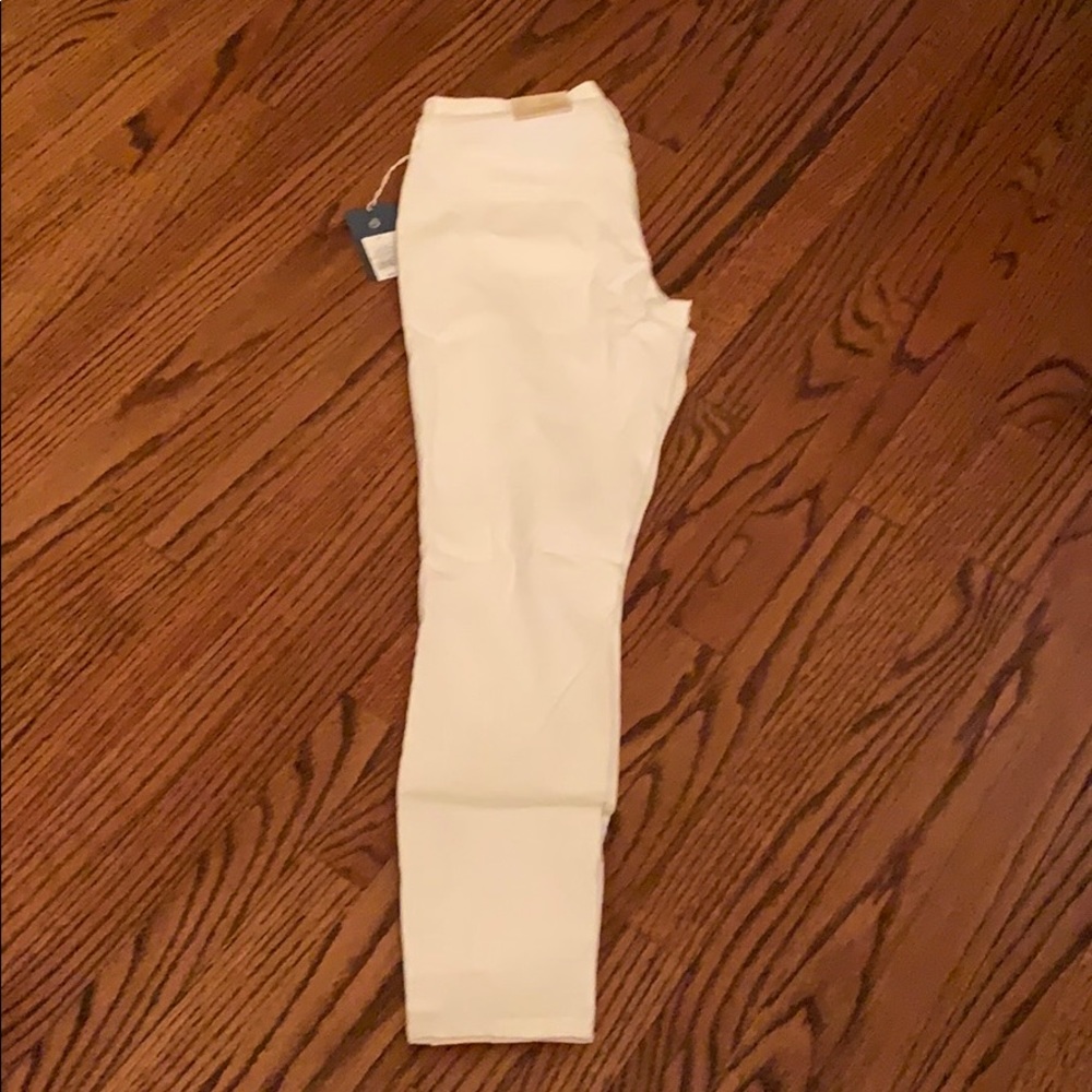 Universal Thread White Jeans